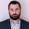 Presenter portrait